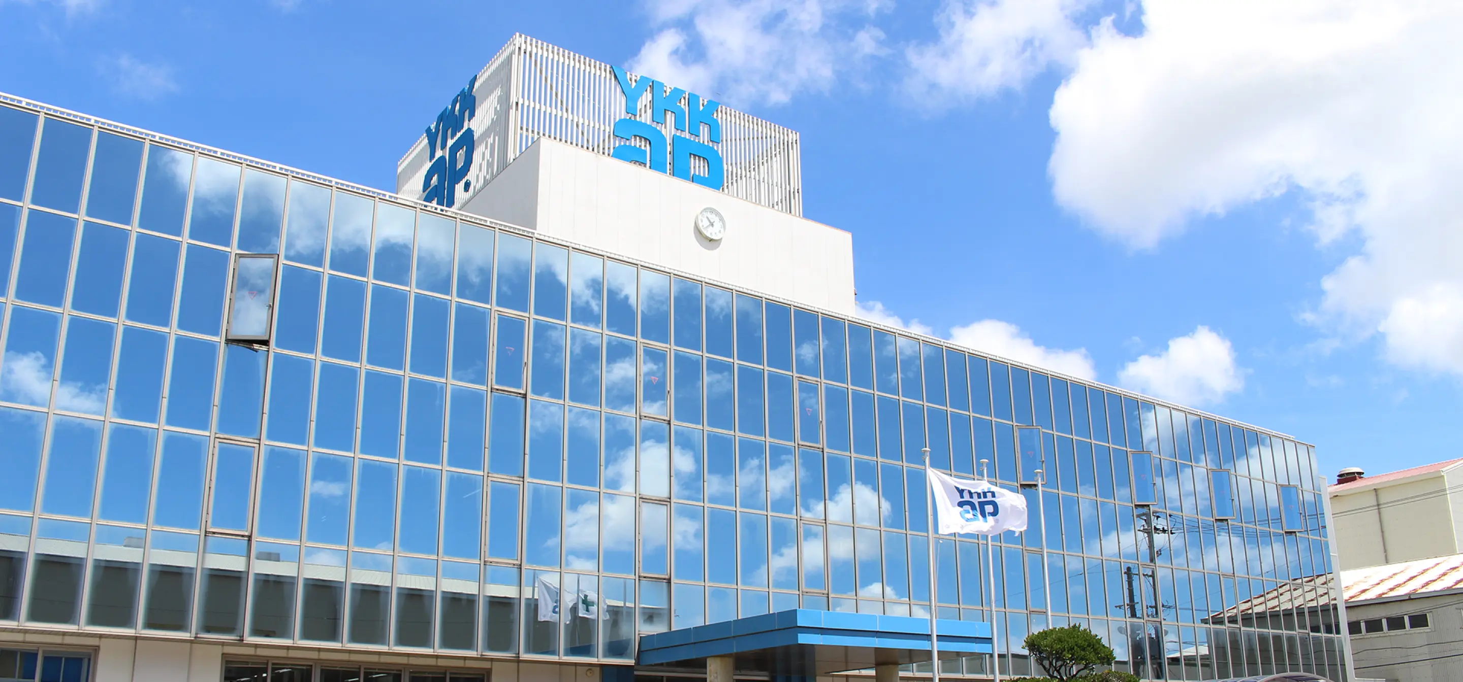 琉球YKK AP工業株式会社